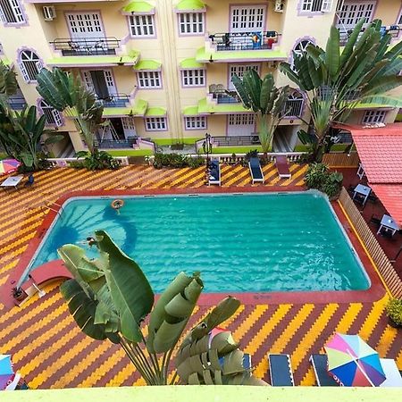 Sodders Renton Manor Hotel Arpora Kültér fotó