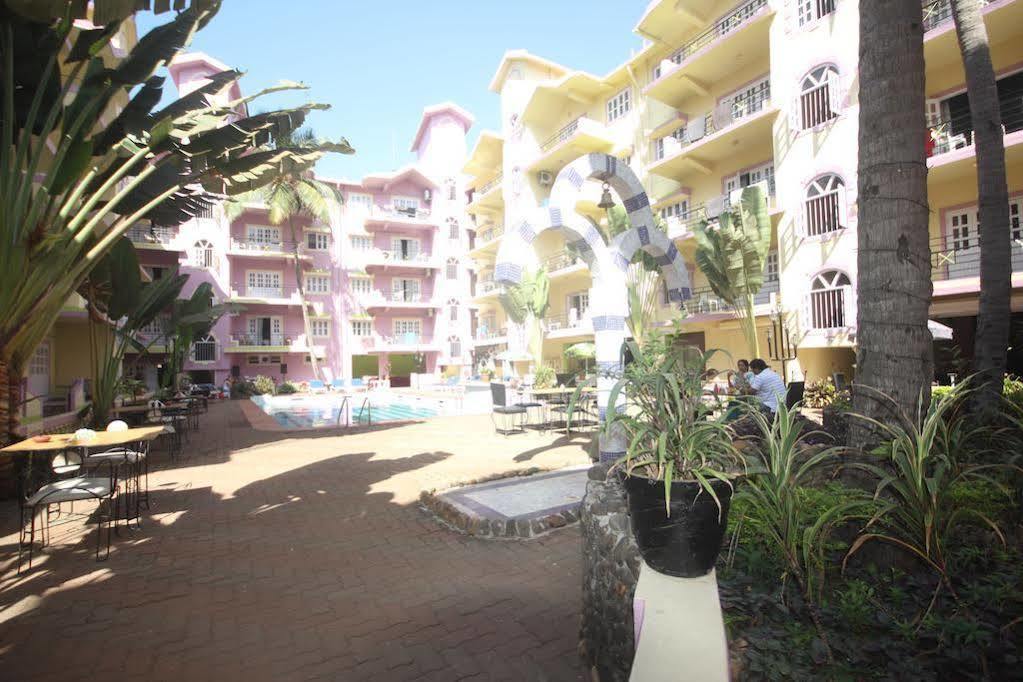 Sodders Renton Manor Hotel Arpora Kültér fotó